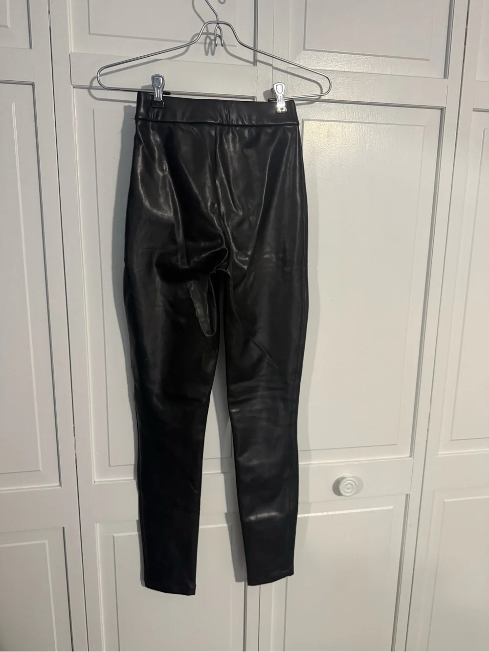 Abercrombie & Fitch Black Faux Leather Slim Legging Pants